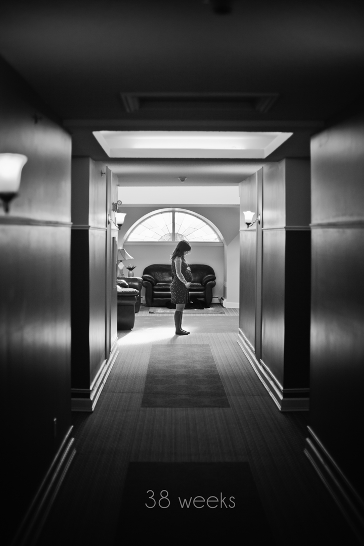 Red-Deer-Maternity-Photographer