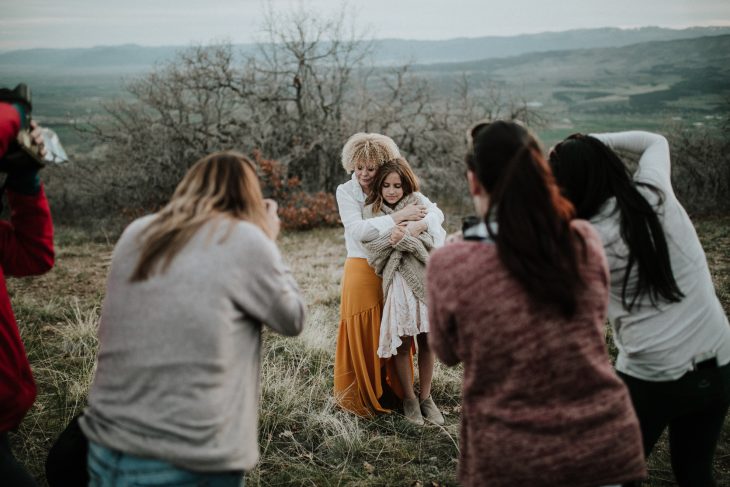 family photography | ©The Paper Deer Photography | thepaperdeer.ca, Unraveled Retreat, Alberta Family Photographer, Banff Family Photographer, Unraveled Retreat