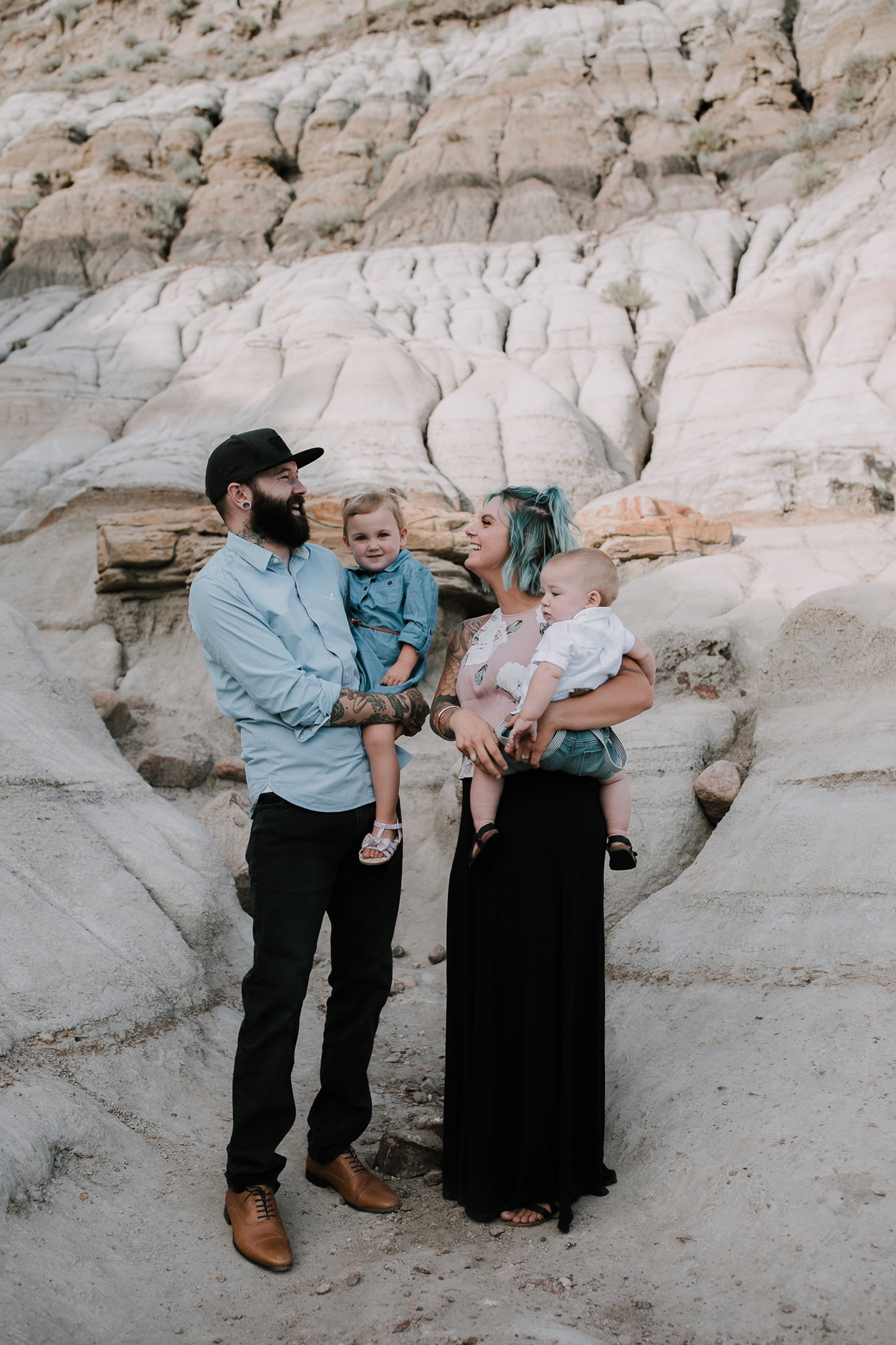 Drumheller Family Connection Session | Brooker Family, Drumheller Family Photography | ©The Paper Deer Photography | paperdeerphoto.com, Alberta Family Photographer, Banff Family Photographer