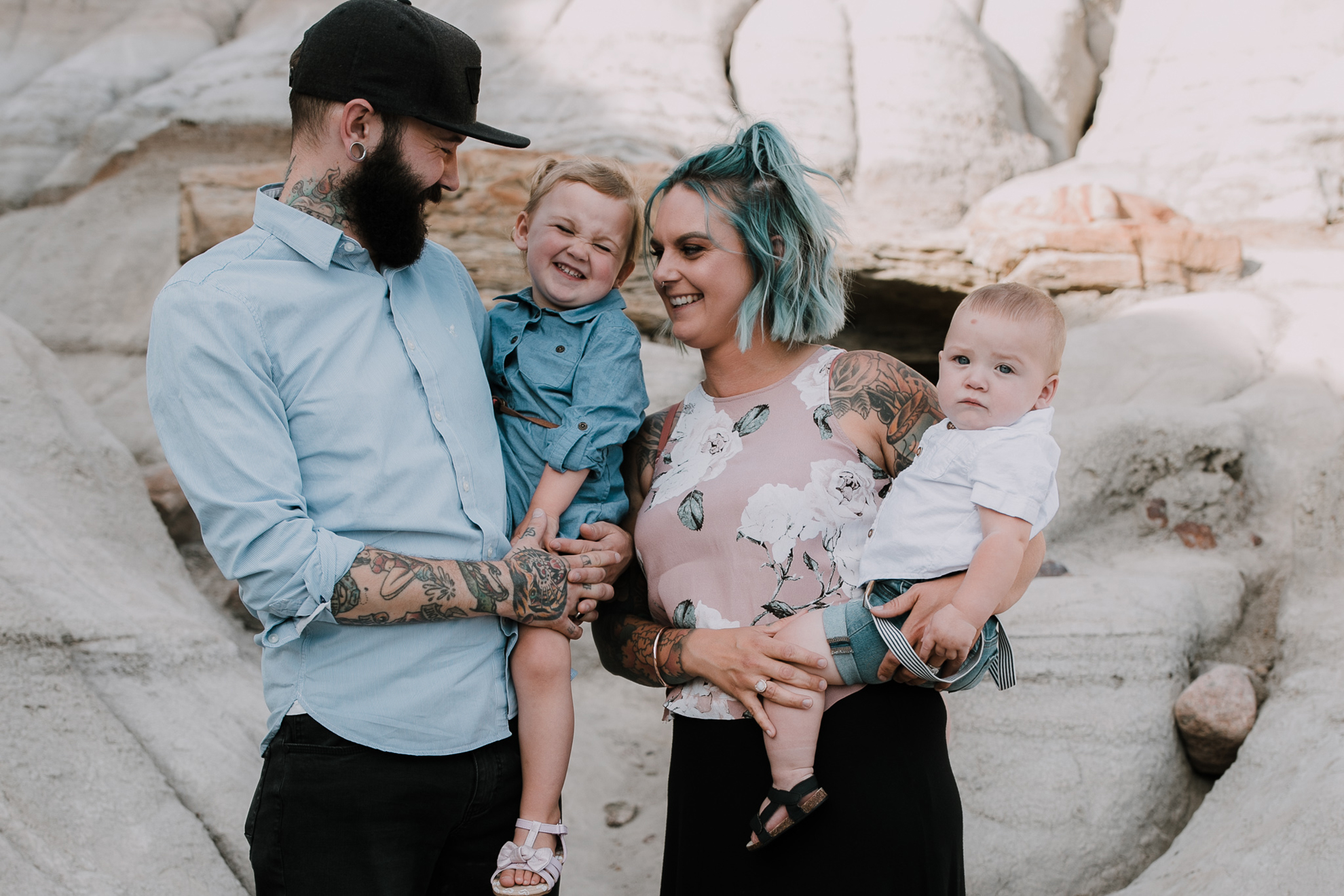 Drumheller Family Connection Session | Brooker Family, Drumheller Family Photography | ©The Paper Deer Photography | paperdeerphoto.com, Alberta Family Photographer, Banff Family Photographer