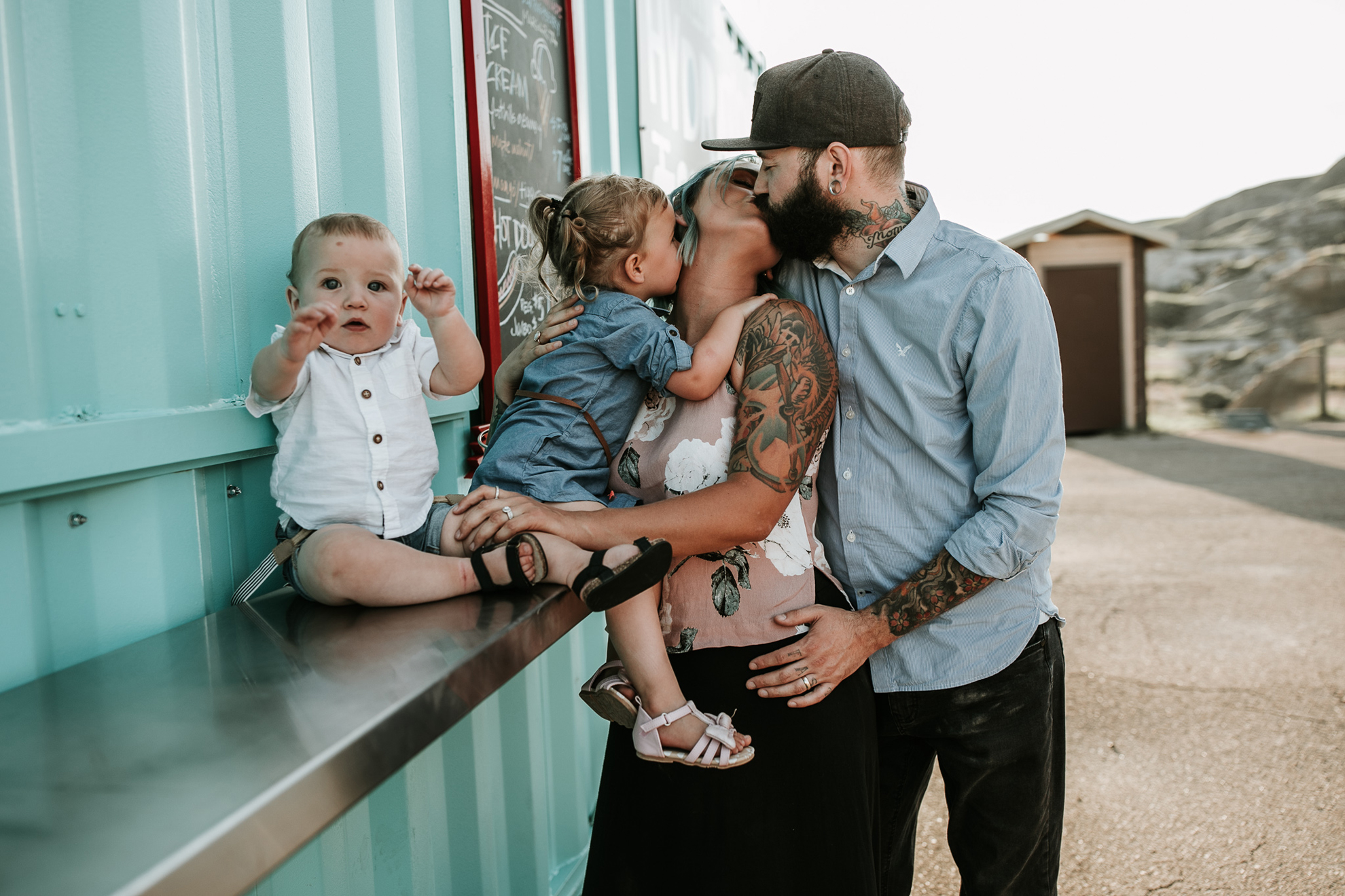 Drumheller Family Connection Session | Brooker Family, Drumheller Family Photography | ©The Paper Deer Photography | paperdeerphoto.com, Alberta Family Photographer, Banff Family Photographer