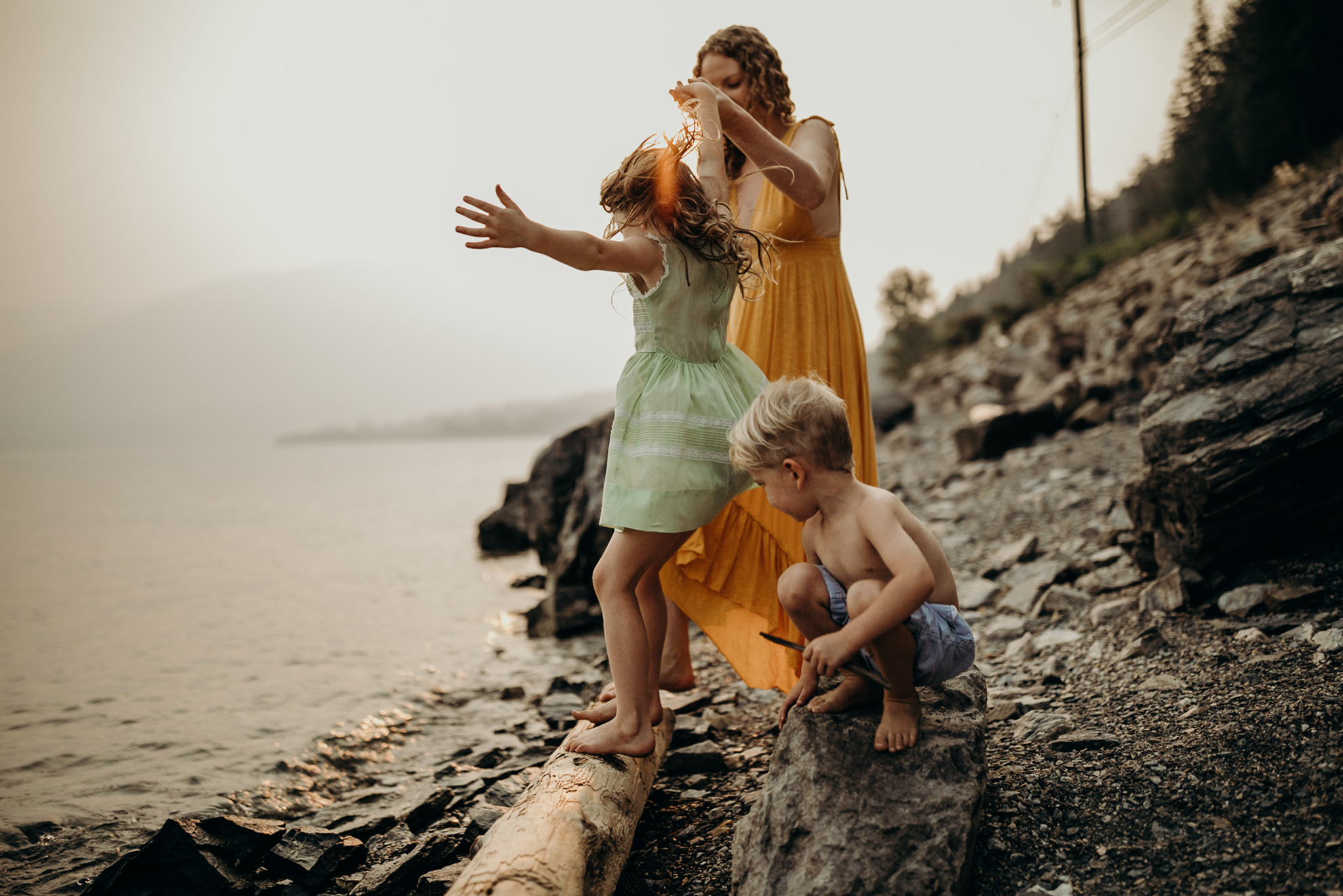 Salmon Arm Family Photography | ©The Paper Deer Photography | paperdeerphoto.com