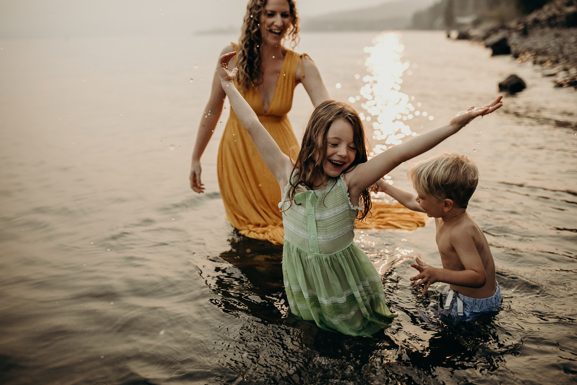 Salmon Arm Family Photography | ©The Paper Deer Photography | paperdeerphoto.com