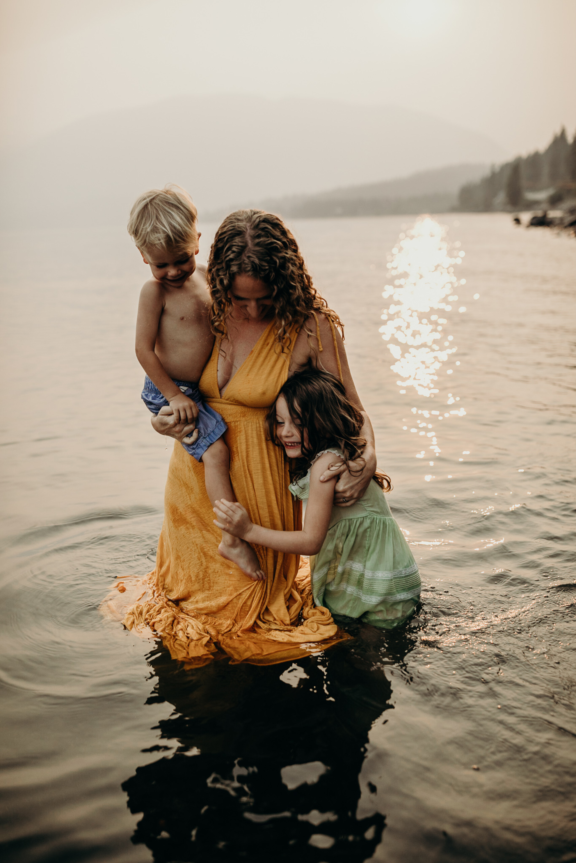 Salmon Arm Family Photography | ©The Paper Deer Photography | paperdeerphoto.com