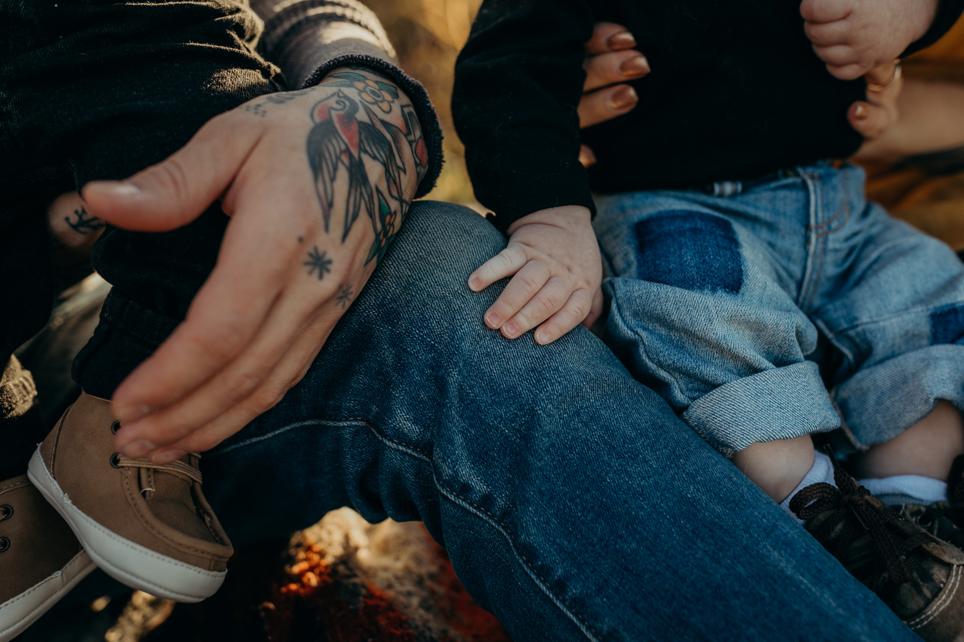 tattooed family | ©The Paper Deer Photography | paperdeerphoto.com