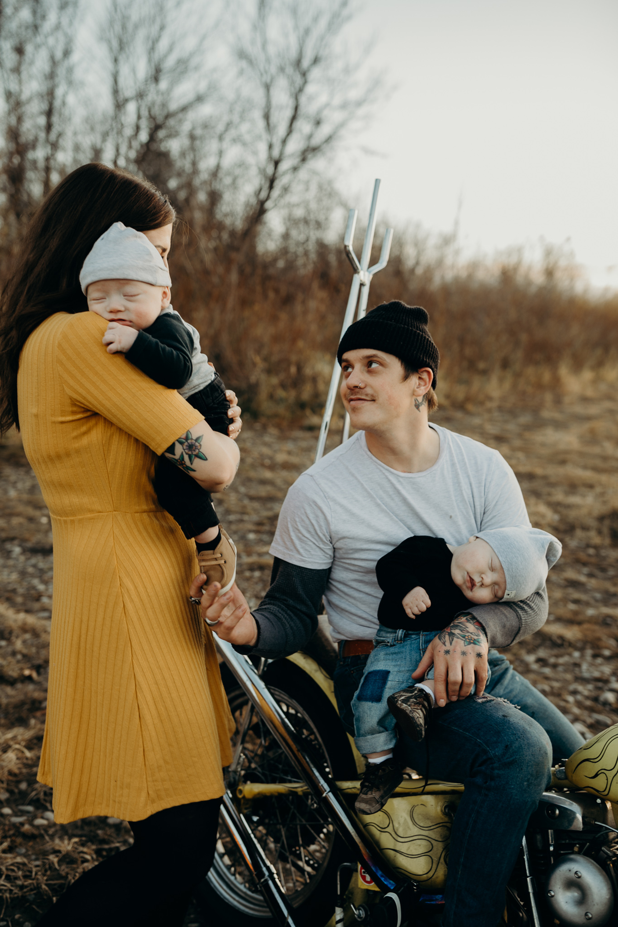 tattooed family | ©The Paper Deer Photography | paperdeerphoto.com